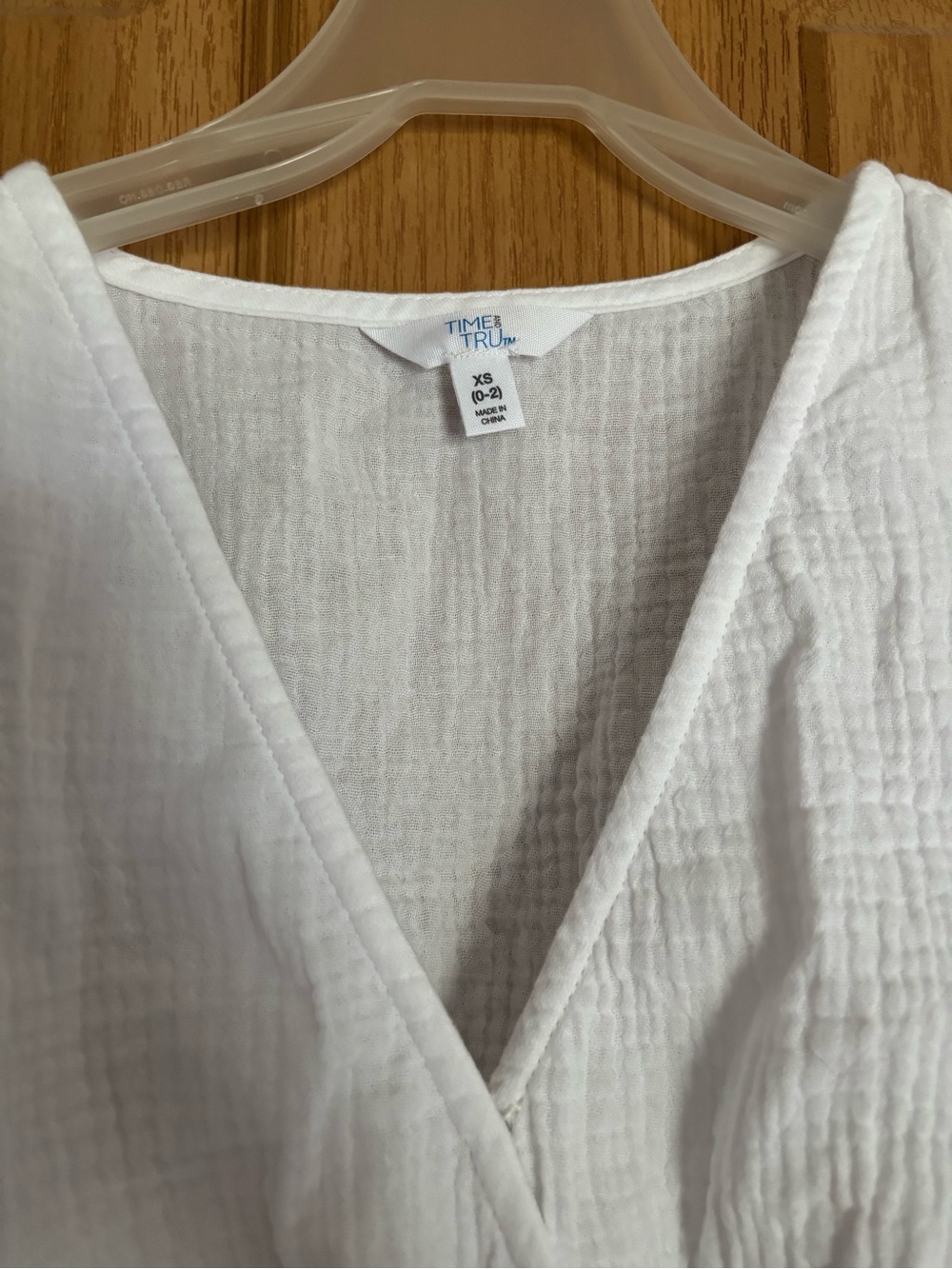 Time and Tru White V-Neck Summer Dress - Picture 7 of 15